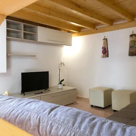 Duca Primo - Historic Center - By Just Srl *